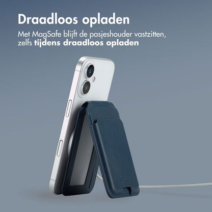 Accezz Leren Wallet meets standard for MagSafe - Nightfall Blue