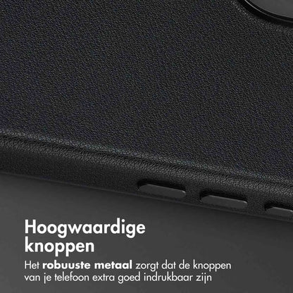 Access MagSafe Leather Backcover for Apple iPhone 17 - Onyx Black 