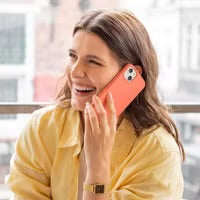 Access Liquid Silicone Backcover with MagSafe for Apple iPhone 15 - Nectarine