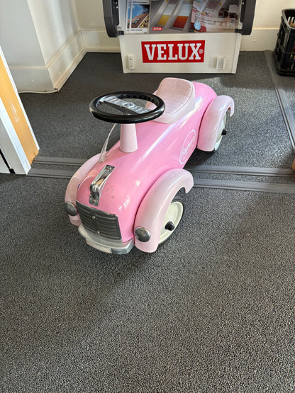 Selencia Echt Leren Bookcase for Apple iPhone 17 - Black 