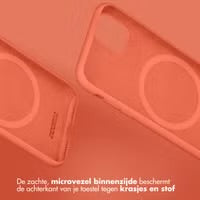 Access Liquid Silicone Backcover with MagSafe for Apple iPhone 15 - Nectarine