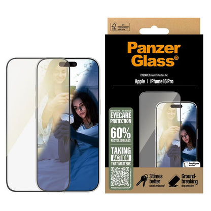 PanzerGlass EyeScreenprotector Ultra Wide Fit applicator for Apple iPhone 16 Pro