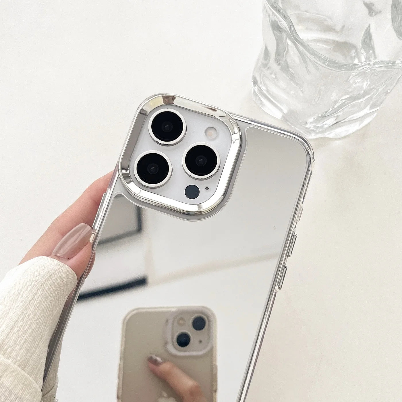 MIRRIX Mirror Case for iPhone – Luxury Reflective Cover