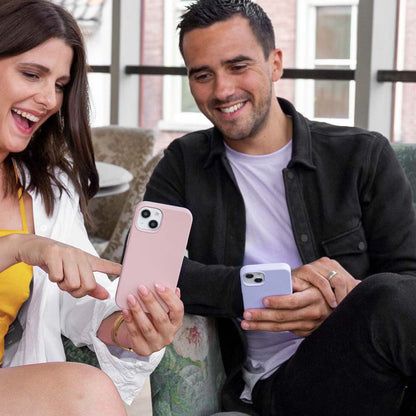 Accezz Liquid Silicone Backcover for Apple iPhone 14 / 13 - Rose 